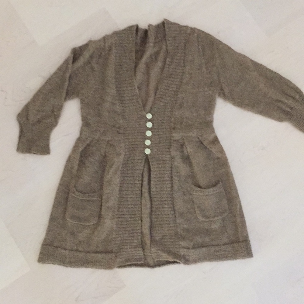 Cashmere sweater mfg sample M honey color